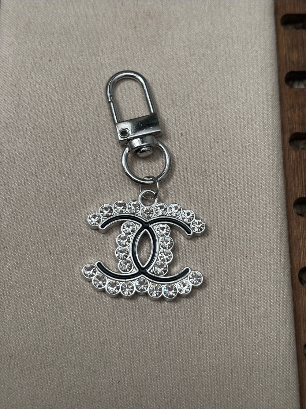 Crystal-Embellished Silver Logo zip tag Charm